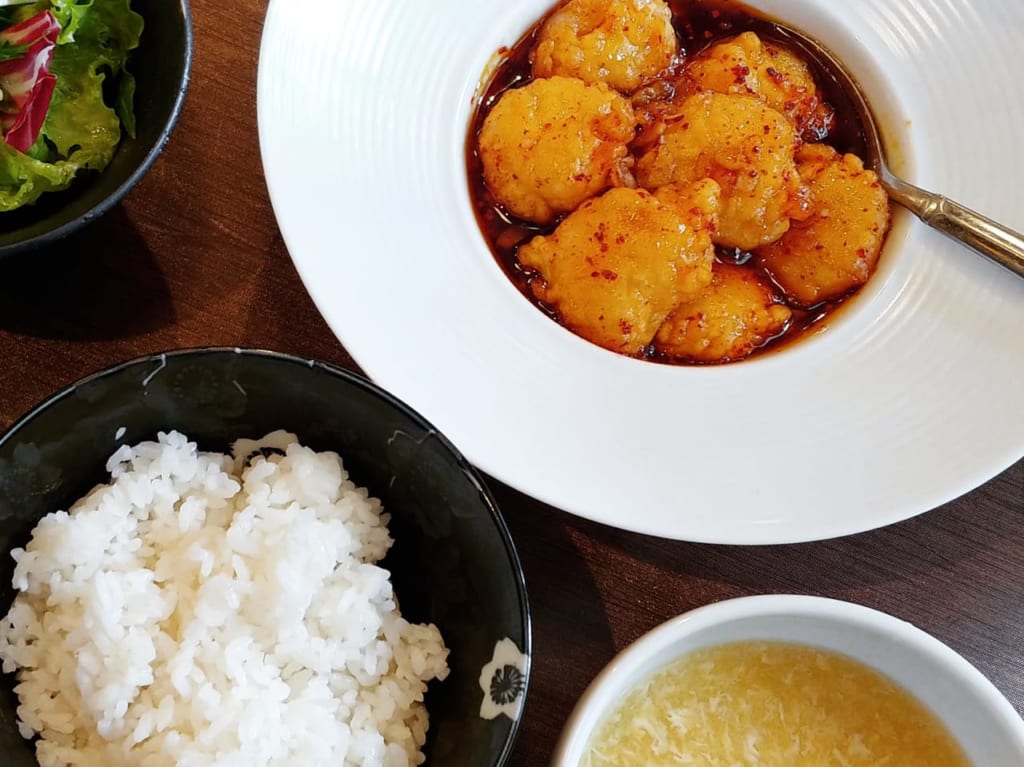 リャンパオのエビチリ(宮保ランチ)