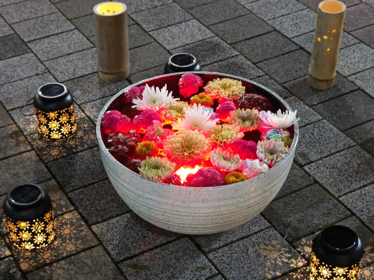 花手水 真夏の夜市