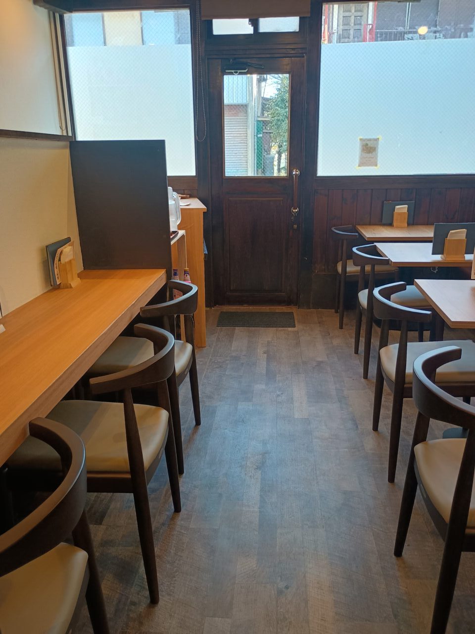 ごはん屋さん かのん 店内の様子