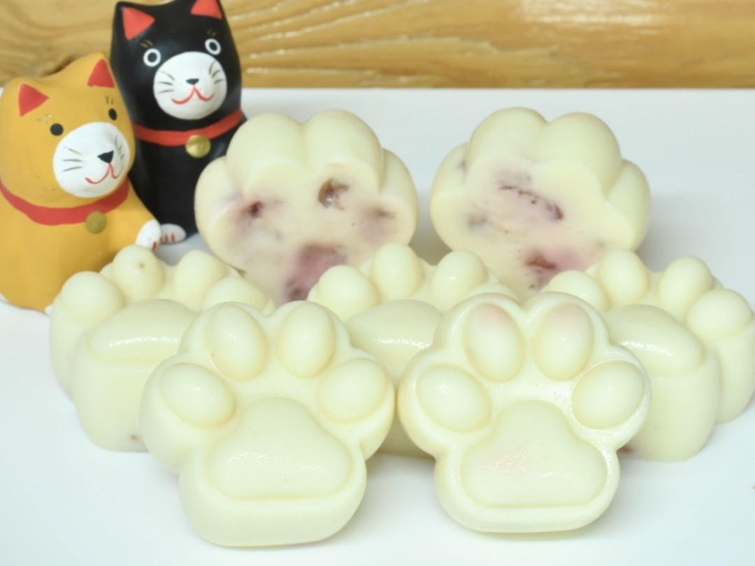 アルチ イチゴ入りミルクゼリー
